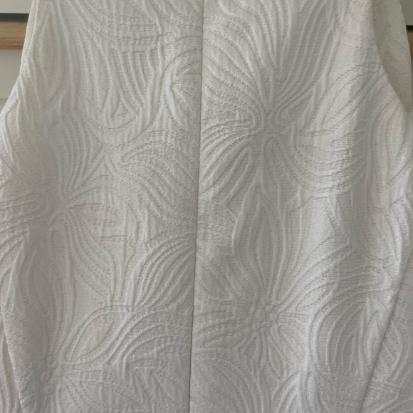 NEW w/o tags stunning, beaded, Laundry dress - Picture 2 of 5